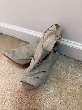Nine West Taupe Suede Ruched Slingback Wedges